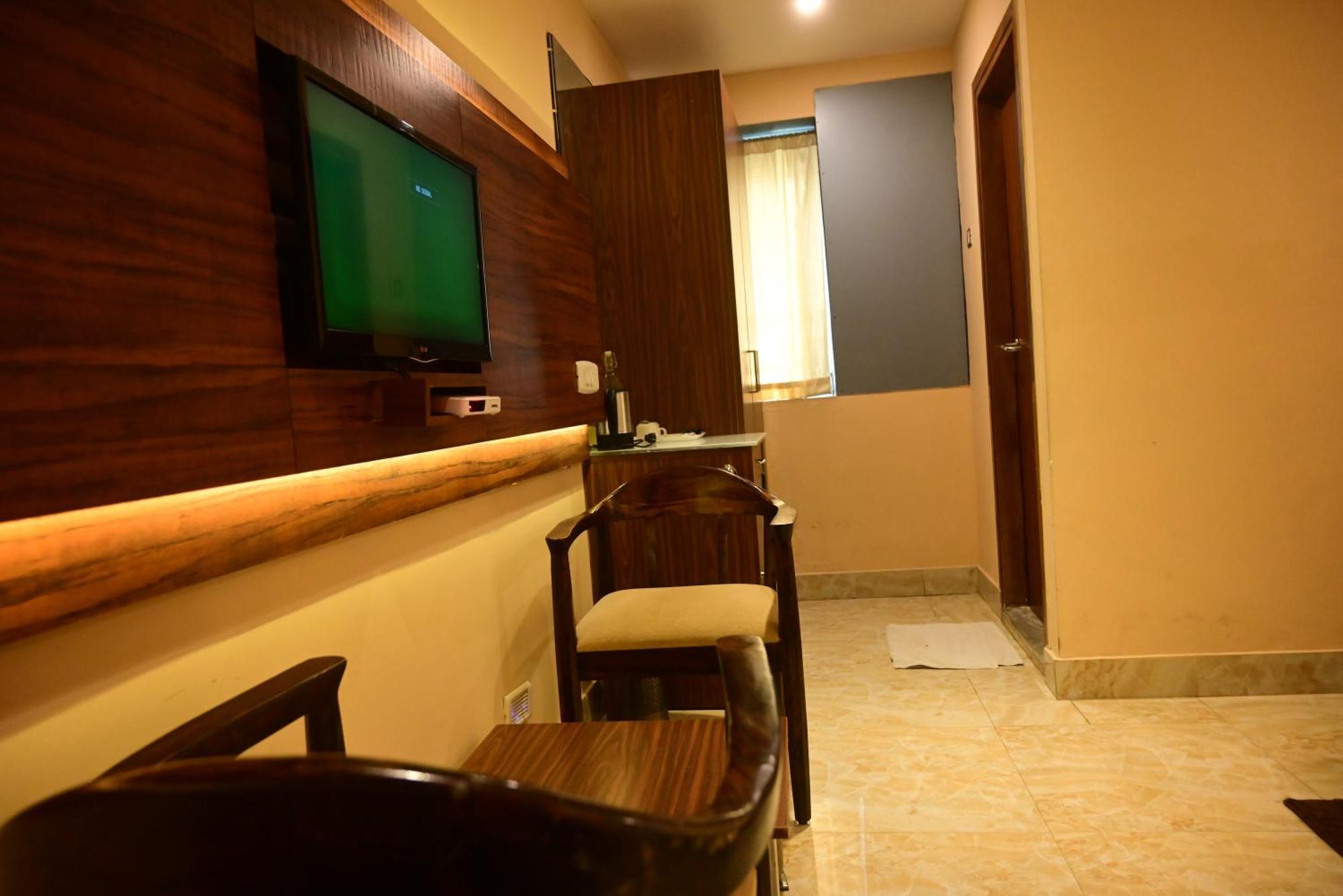 Hotel Haywizz Port Blair Exterior photo